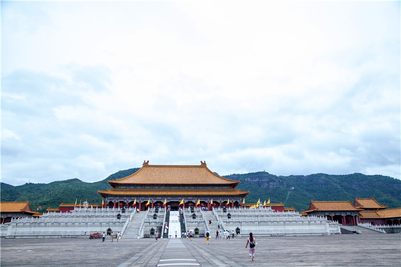 FSD福利-橫店秦王宮旅游